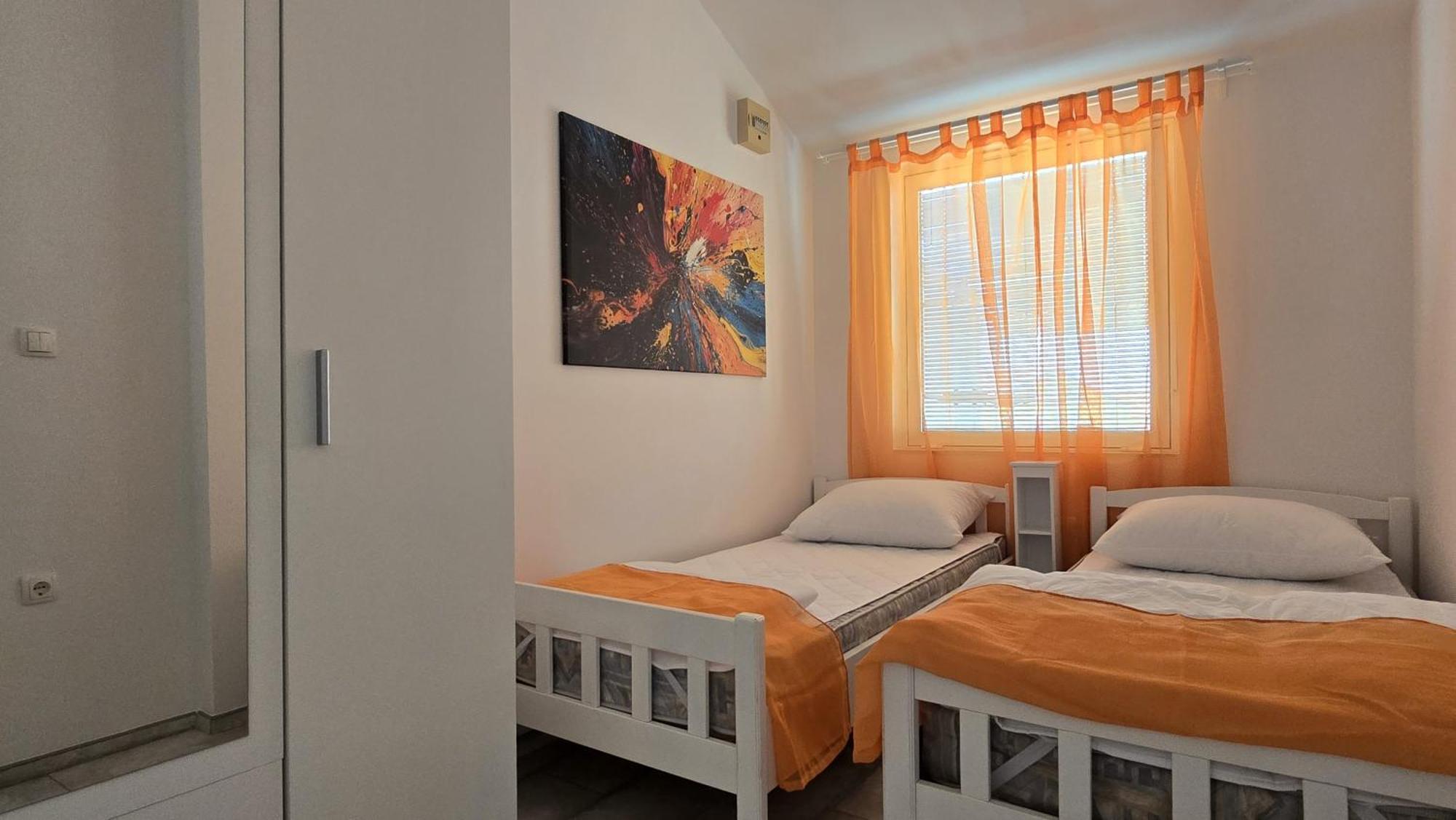 Enigma Apartments - In Center Novalja Kültér fotó